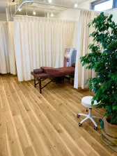 はりきゅう接骨院 HEALINGOFFICE樂