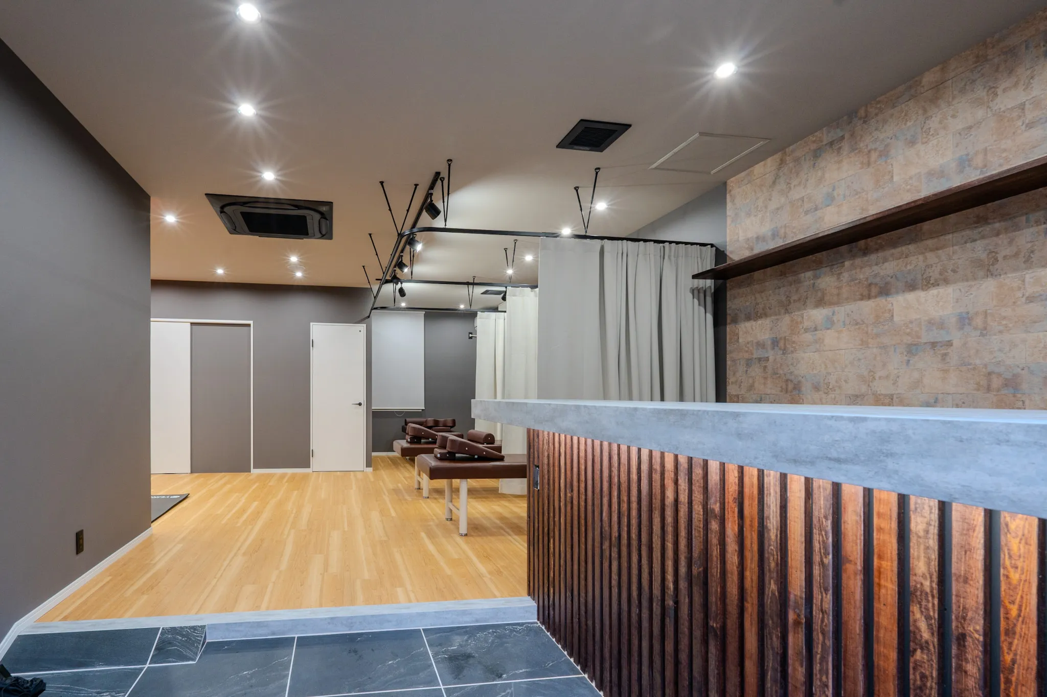 摂津本山駅前鍼灸整骨院