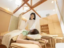 さかきばら健美鍼灸院 〜鍼灸・美容鍼・マッサージサロン〜【無料P有】【本日空き◎】