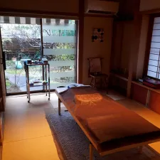 藤岡鍼灸治療院