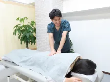 鍼灸院整骨院ティップ春日院