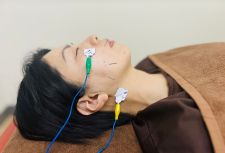 鍼灸マッサージ院　結びつ木