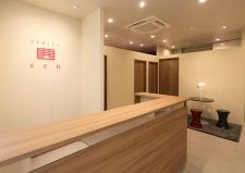 一般鍼灸　美容鍼灸　 ASHIYA  茜 -sen-