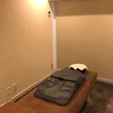 マッサージ鍼灸指圧院 楽